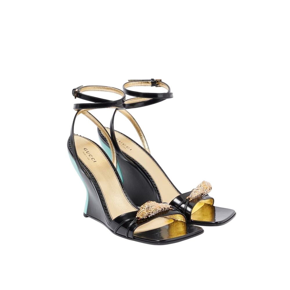 NIB Gucci Dora Crystal Tiger Embellished Two-Tone Wedge Sandal Black EU 37 US 7